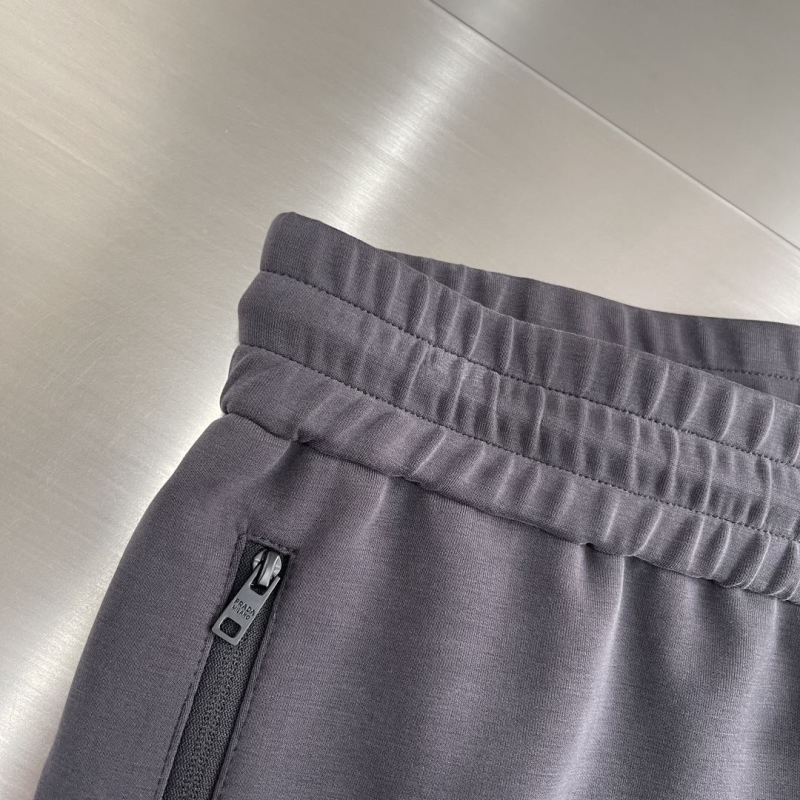 Pra*a long pants